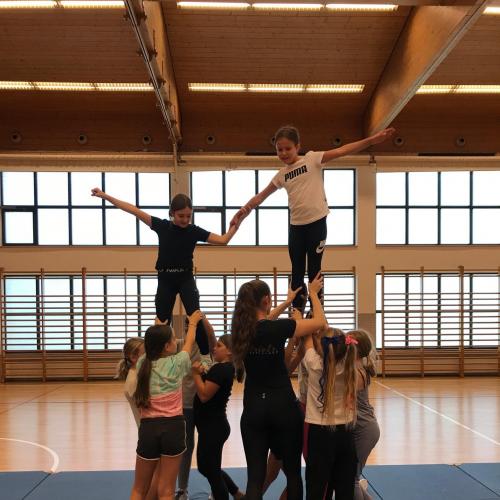 Cheerleading 1ab